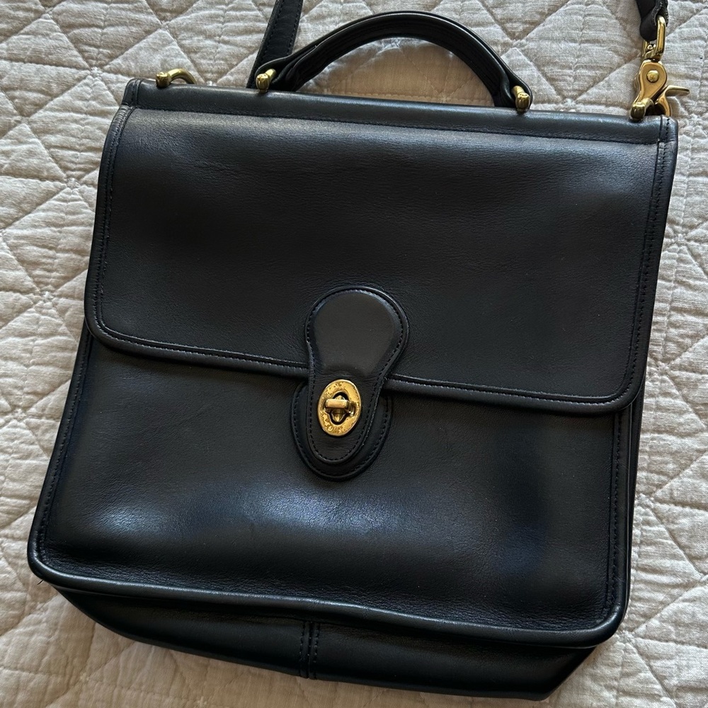 Vintage Coach Willis Bag